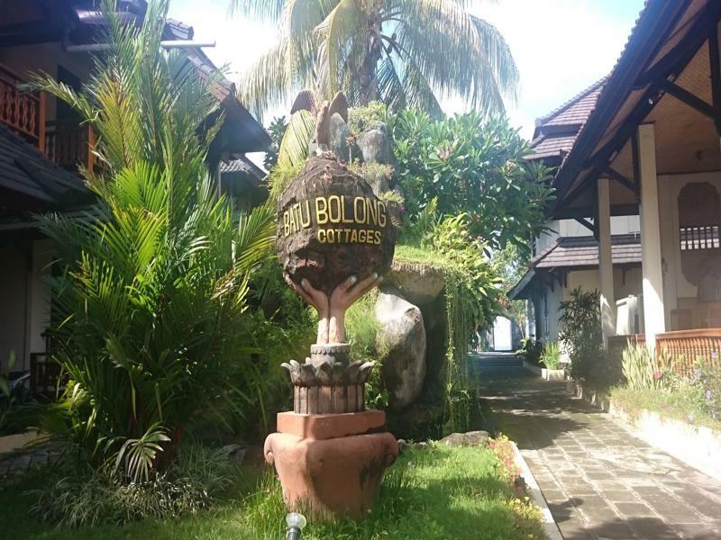 Batu Bolong Cottages Mangsit Exterior photo